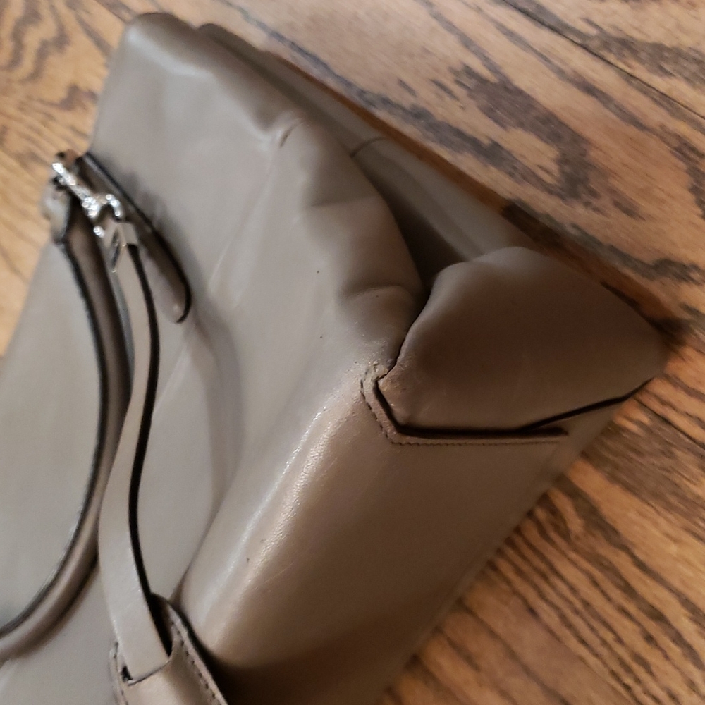 COACH Borough Bag in Retro Glove Tan Leather - Picture 11 of 16